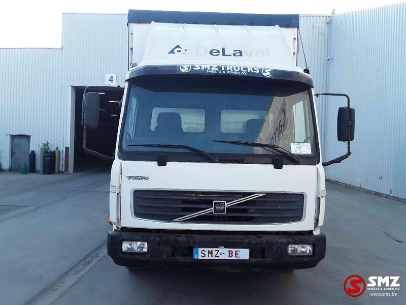 Volvo FL6 180 lames-steel - Camion centinato: foto 2 Volvo FL6 180 lames-steel - Camion centinato: foto 2
