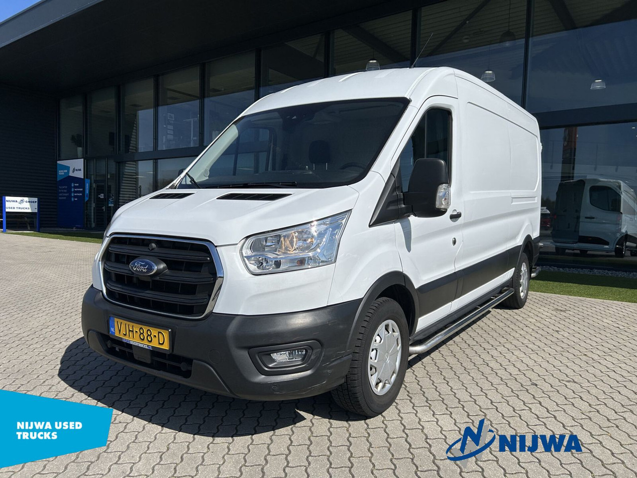 Ford Transit 130 L3H2 Automaat + Achteruitrijcamera - Furgone chiuso: foto 1 Ford Transit 130 L3H2 Automaat + Achteruitrijcamera - Furgone chiuso: foto 1