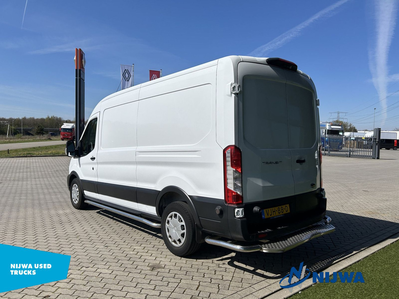 Ford Transit 130 L3H2 Automaat + Achteruitrijcamera - Furgone chiuso: foto 4 Ford Transit 130 L3H2 Automaat + Achteruitrijcamera - Furgone chiuso: foto 4
