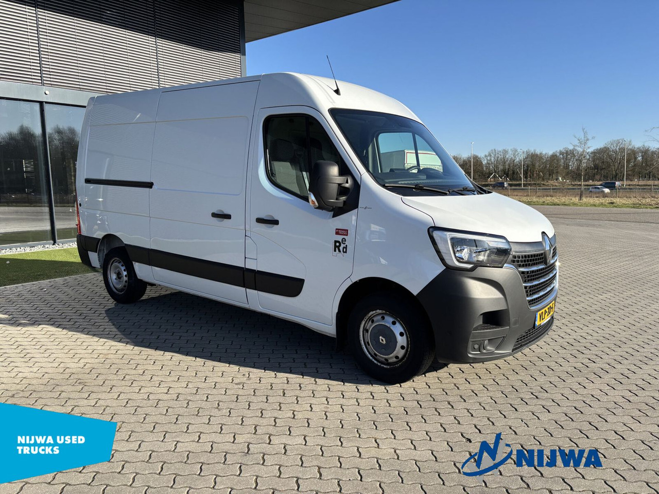 Renault Master T35 150 L3H2 Navigatie + Dubbele schuifde - Furgone chiuso: foto 2 Renault Master T35 150 L3H2 Navigatie + Dubbele schuifde - Furgone chiuso: foto 2