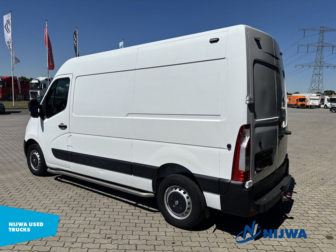 Renault Master T35 170 L2H3 Camera + Trekhaak Kasten - Furgone chiuso: foto 4 Renault Master T35 170 L2H3 Camera + Trekhaak Kasten - Furgone chiuso: foto 4
