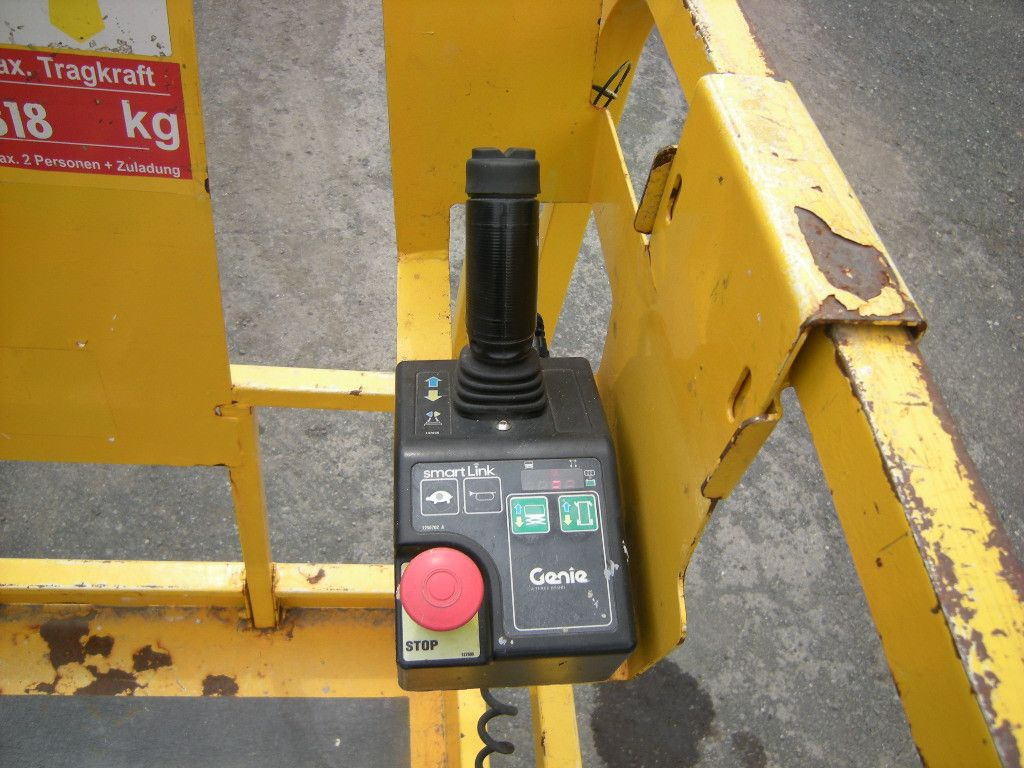 Piattaforma autocarrata Genie GS 3246, Scherenarbeitsbühne Genie 11,9 m: foto 15