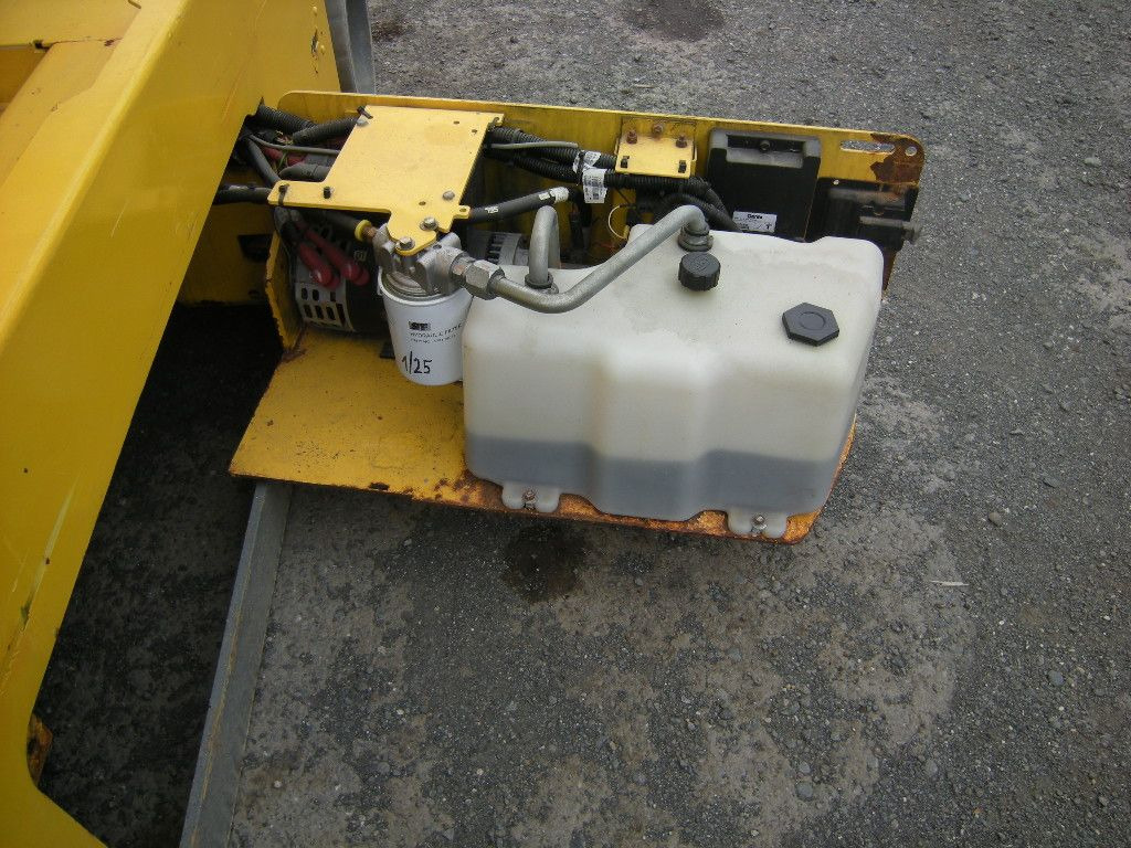 Piattaforma autocarrata Genie GS 3246, Scherenarbeitsbühne Genie 11,9 m: foto 14