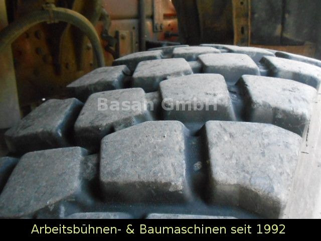 Autocarro ribaltabile, Camion con gru Mercedes-Benz MB 1717 AK Kipper Allrad mit Kran Atlas 100.1: foto 11 Autocarro ribaltabile, Camion con gru Mercedes-Benz MB 1717 AK Kipper Allrad mit Kran Atlas 100.1: foto 11