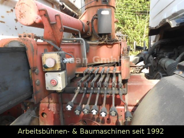 Autocarro ribaltabile, Camion con gru Mercedes-Benz MB 1717 AK Kipper Allrad mit Kran Atlas 100.1: foto 15 Autocarro ribaltabile, Camion con gru Mercedes-Benz MB 1717 AK Kipper Allrad mit Kran Atlas 100.1: foto 15