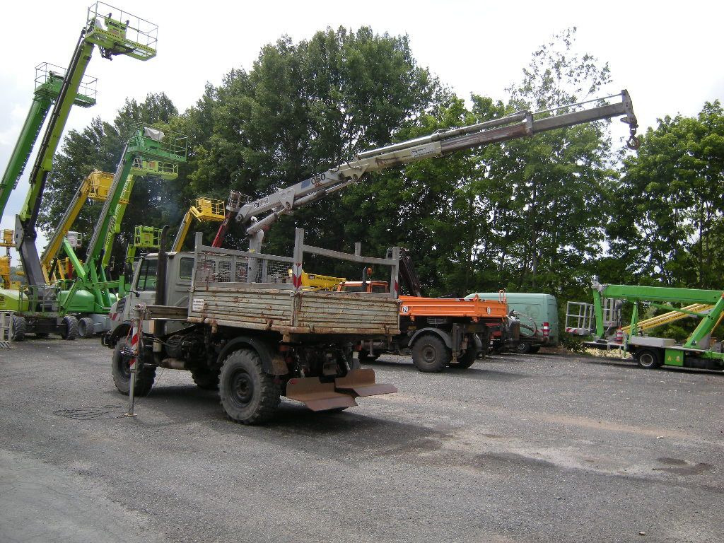 Unimog U1250 mit Kran - Furgone ribaltabile: foto 3 Unimog U1250 mit Kran - Furgone ribaltabile: foto 3