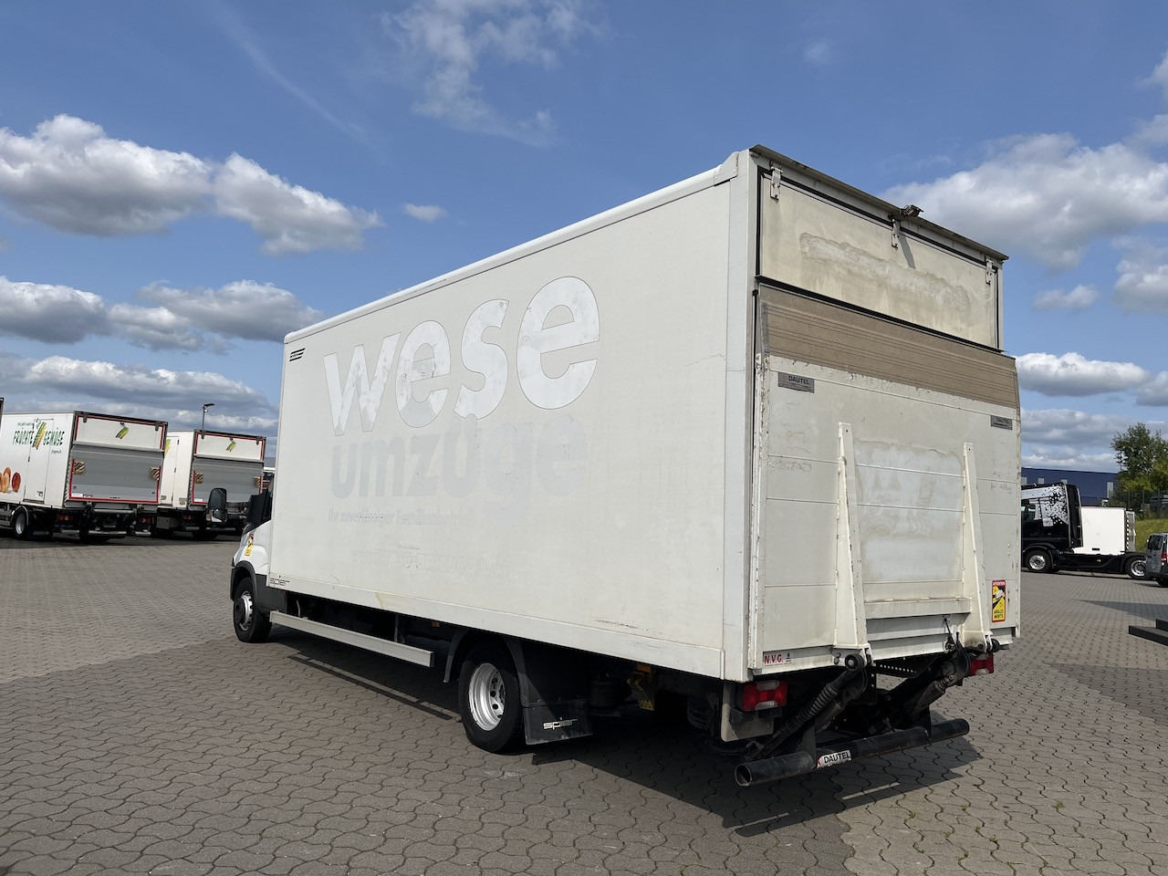 Iveco 70C18 Daily  Koffer mit Ladebordwand - Furgone box: foto 3 Iveco 70C18 Daily  Koffer mit Ladebordwand - Furgone box: foto 3