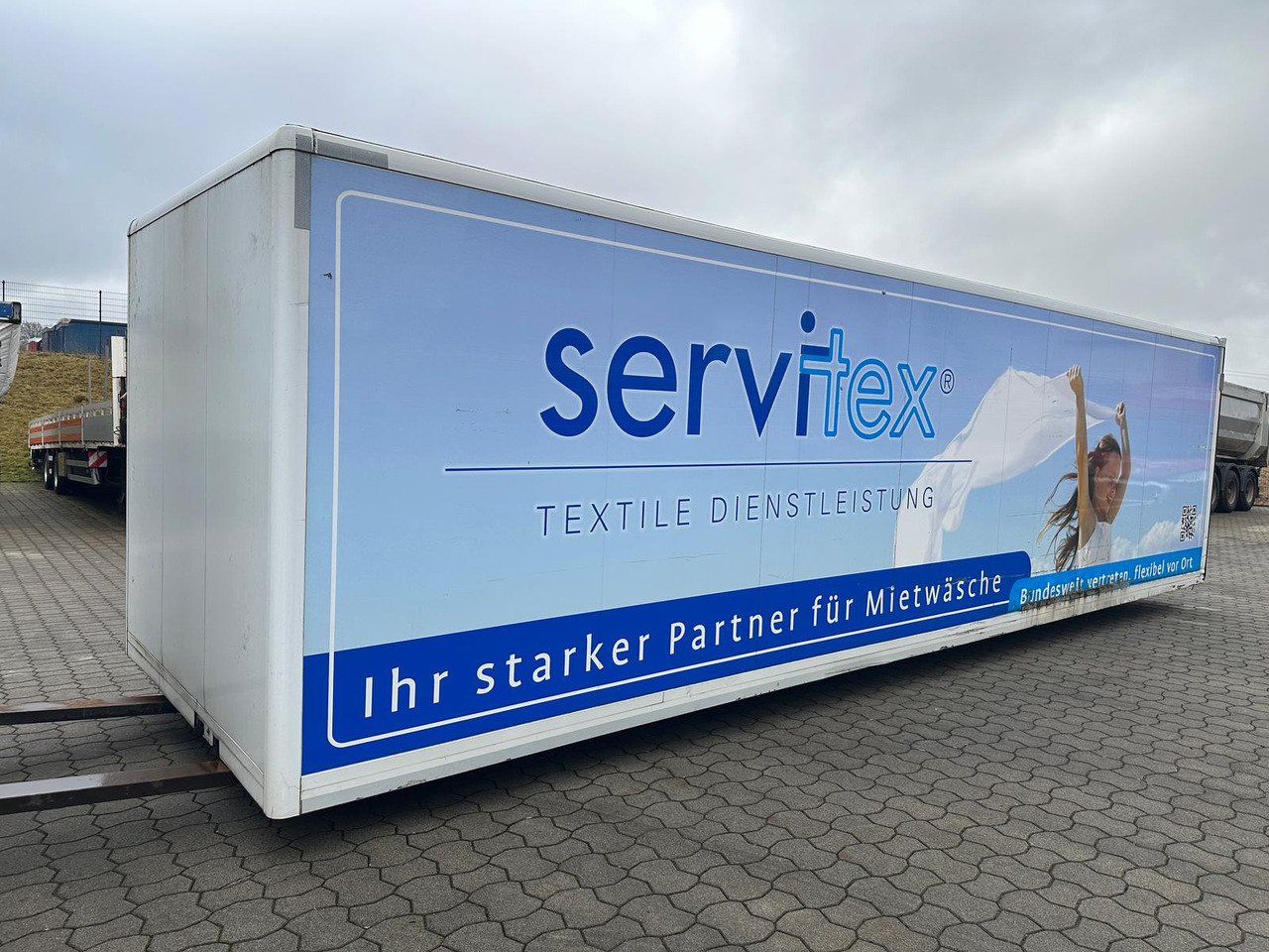 Iveco Koffer 8,80 m - Furgone box: foto 4 Iveco Koffer 8,80 m - Furgone box: foto 4