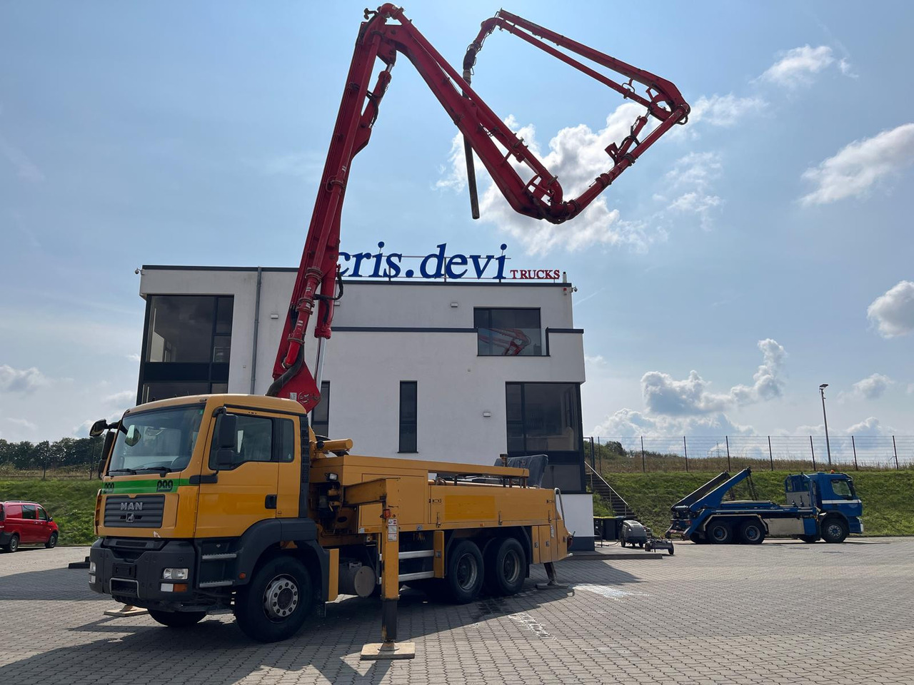 MAN 26.360 6x4 Putzmeister 24 m Hallenpumpe - Pompa autocarrata: foto 1 MAN 26.360 6x4 Putzmeister 24 m Hallenpumpe - Pompa autocarrata: foto 1