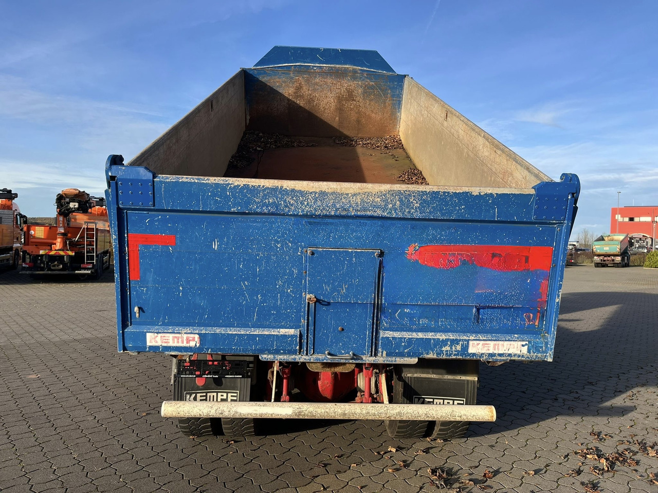 MAN TGS 26.440 6x4 Intarder - Autocarro ribaltabile: foto 2 MAN TGS 26.440 6x4 Intarder - Autocarro ribaltabile: foto 2