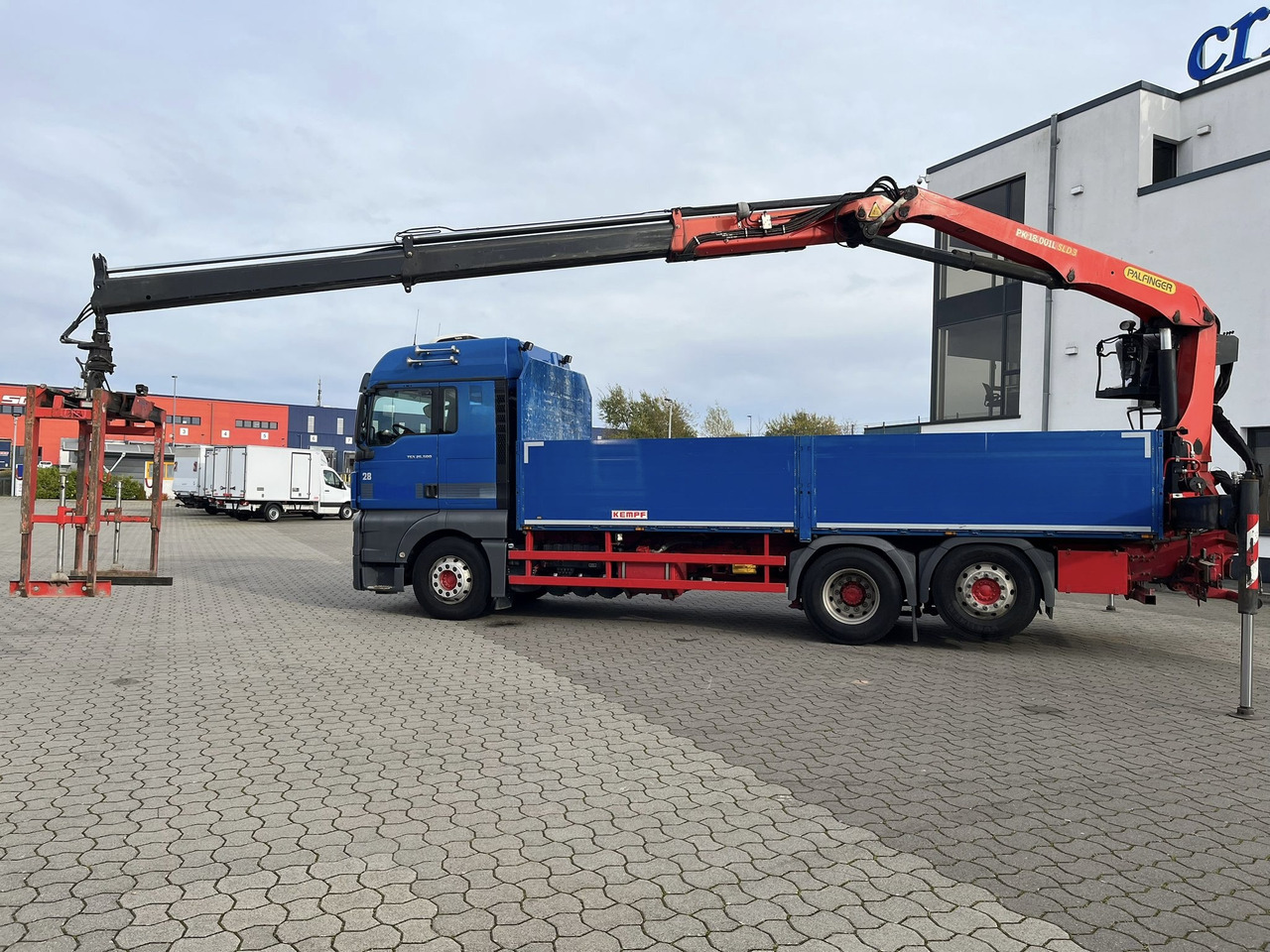 MAN TGX 26.500 6x2 Palfinger 18001 SLD 3 Baustoff - Camion con gru, Autocarro con pianale/ Cassone fisso: foto 2 MAN TGX 26.500 6x2 Palfinger 18001 SLD 3 Baustoff - Camion con gru, Autocarro con pianale/ Cassone fisso: foto 2