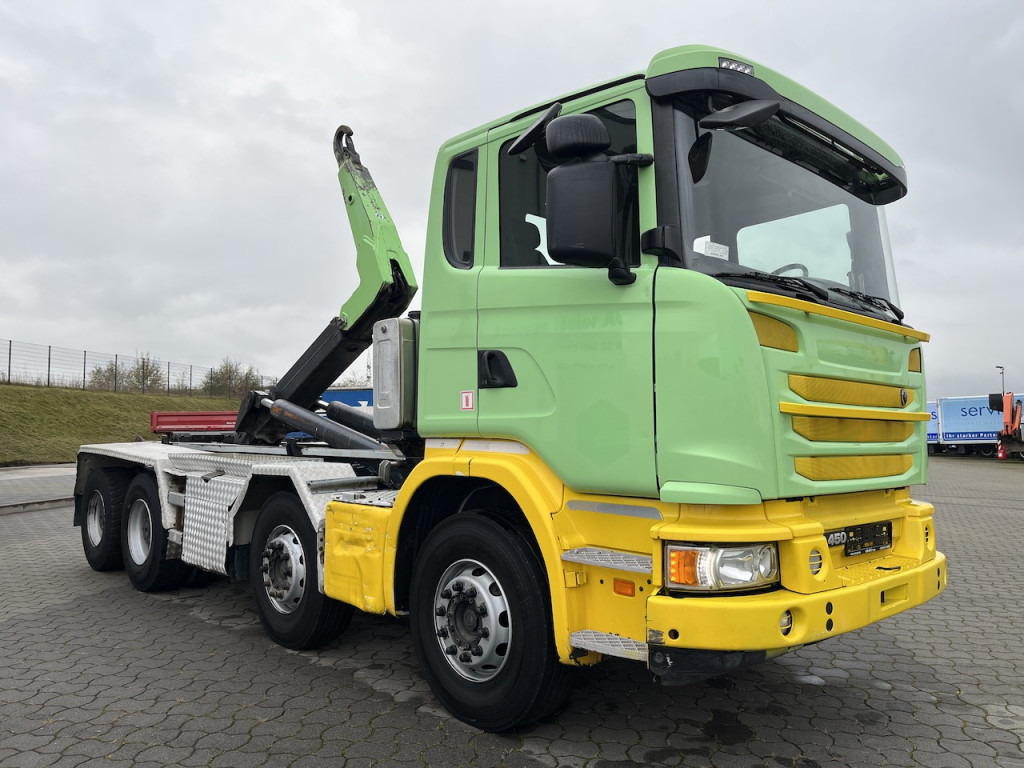 Foto d'interni 3: Autocarro scarrabile Scania G 450 8x4  Trösch Abrollkipper
