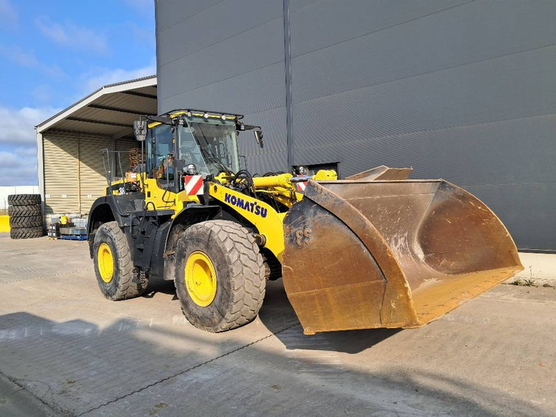 Komatsu WA380-8E0 - Pala gommata: foto 1 Komatsu WA380-8E0 - Pala gommata: foto 1