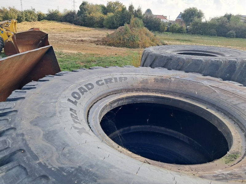 Michelin Xtra Load Grip 24.00R35 - Cerchi e pneumatici per Macchina da cantiere: foto 4 Michelin Xtra Load Grip 24.00R35 - Cerchi e pneumatici per Macchina da cantiere: foto 4
