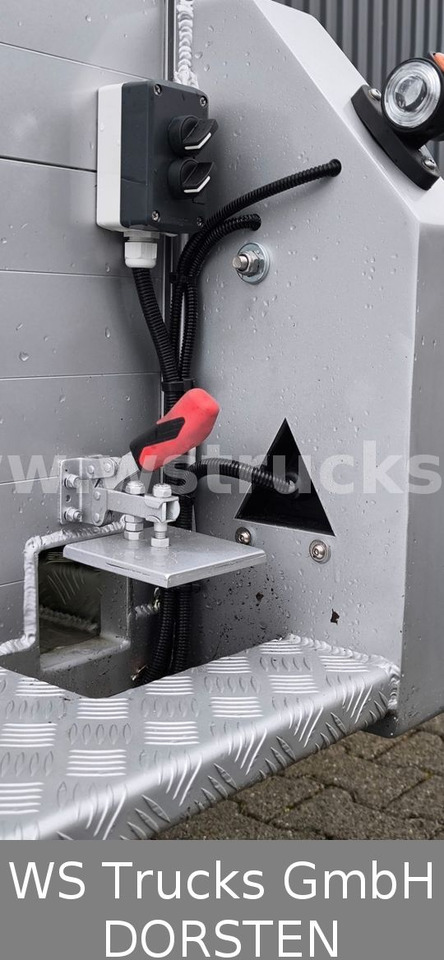 Rimorchio trasporto bestiame Menke-Janzen Menke Tandem 3,5 to Vollalu " Neu" Viehanhänger: foto 8