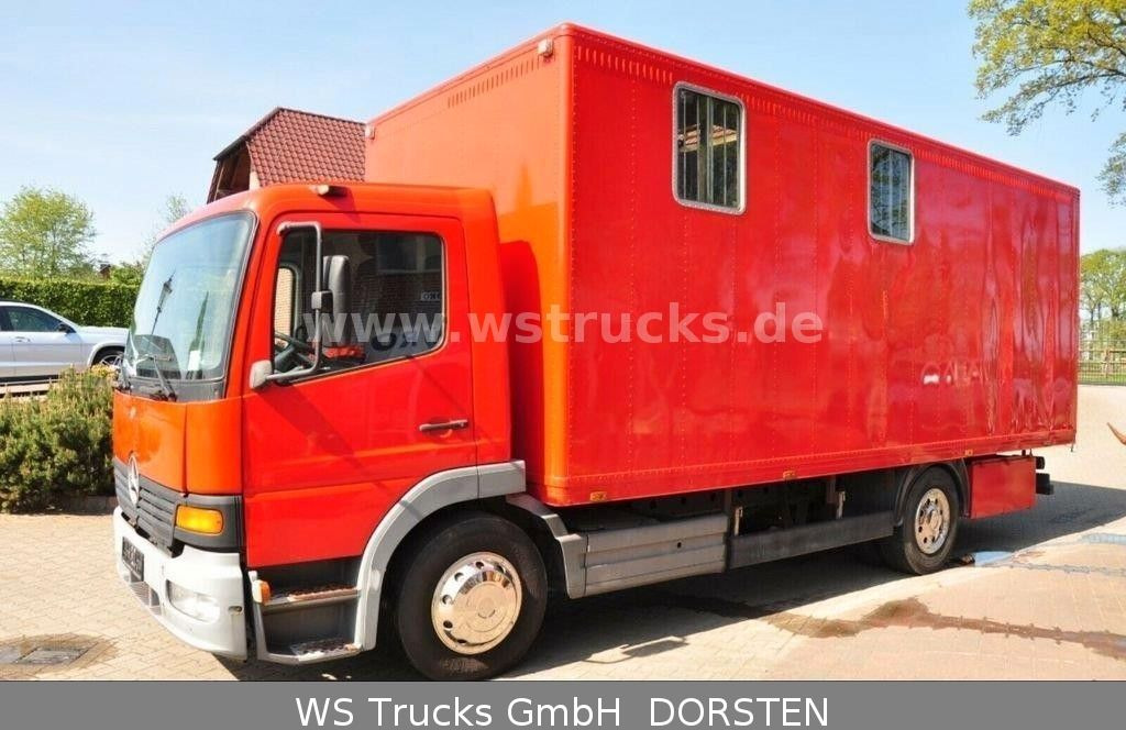 Van trasporto cavalli Mercedes-Benz 1224 EURO. 3: foto 14 Van trasporto cavalli Mercedes-Benz 1224 EURO. 3: foto 14
