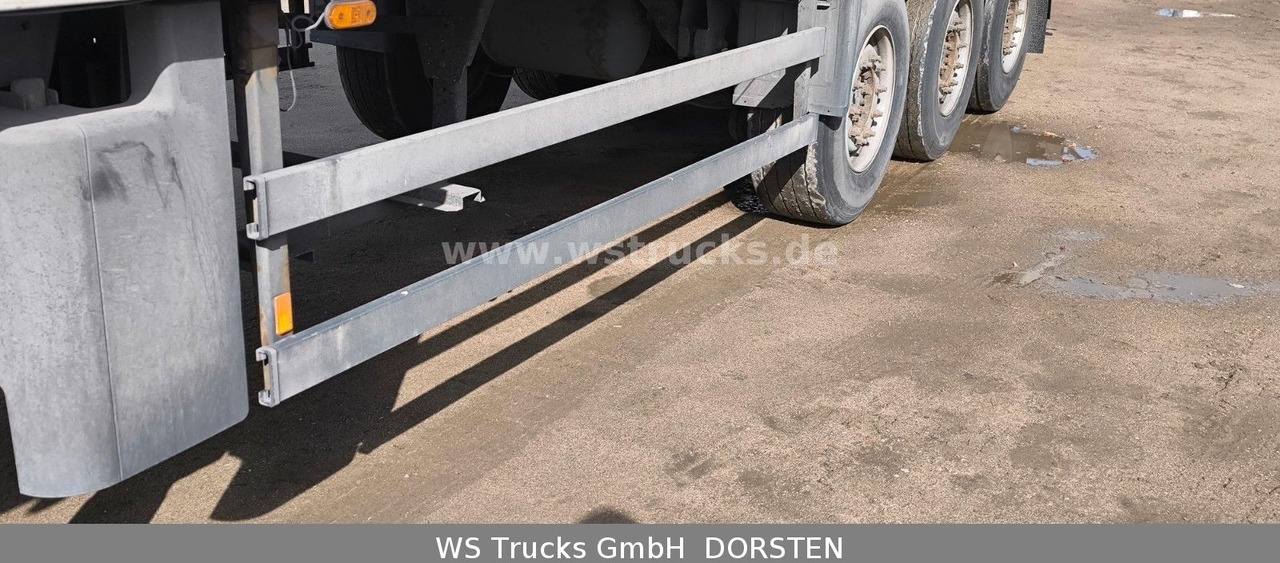 Semirimorchio frigorifero Schmitz Cargobull SKO 24 Kühlauflieger Vector 1550 Strom/Diesel: foto 15 Semirimorchio frigorifero Schmitz Cargobull SKO 24 Kühlauflieger Vector 1550 Strom/Diesel: foto 15