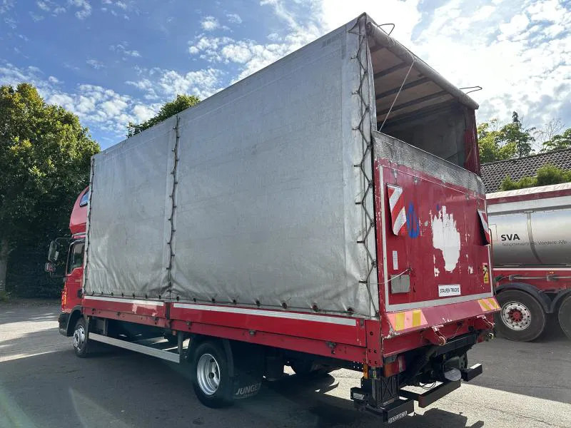 MAN TGL 8.180 FBL Plane langes Haus Topsleeper Klima - Furgone centinato: foto 3 MAN TGL 8.180 FBL Plane langes Haus Topsleeper Klima - Furgone centinato: foto 3
