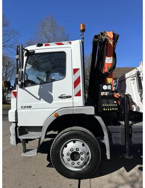 Mercedes-Benz Atego 1318 5 x AK Allrad Kran Palfinger 7001 - Autocarro ribaltabile, Camion con gru: foto 5 Mercedes-Benz Atego 1318 5 x AK Allrad Kran Palfinger 7001 - Autocarro ribaltabile, Camion con gru: foto 5