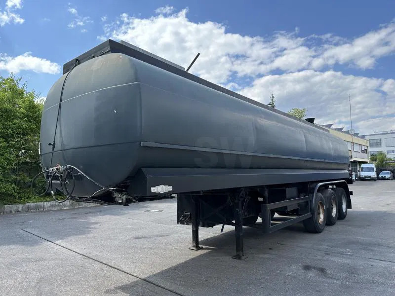 LAG GSA-22 Gülleauflieger 37 m³ 6 Kammer TÜV NEU! GSA-22 Gülleauflieger 37 m³ 6 Kammer TÜV NEU! - Semirimorchio: foto 1 LAG GSA-22 Gülleauflieger 37 m³ 6 Kammer TÜV NEU! GSA-22 Gülleauflieger 37 m³ 6 Kammer TÜV NEU! - Semirimorchio: foto 1