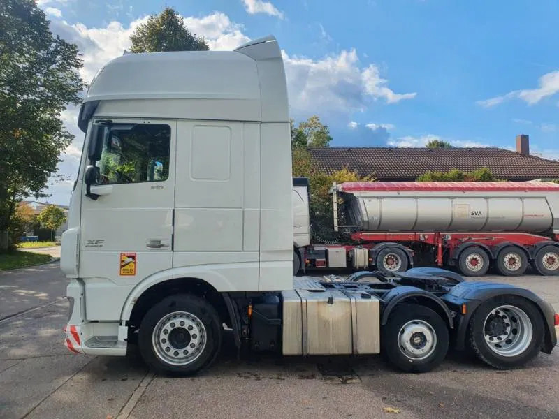 DAF XF 106.510 FT 6x2/4 SSC 3-Achser MEGA E6 - Trattore stradale: foto 2 DAF XF 106.510 FT 6x2/4 SSC 3-Achser MEGA E6 - Trattore stradale: foto 2