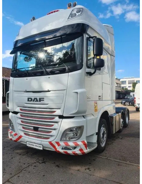 DAF XF 106.510 FT 6x2/4 SSC 3-Achser MEGA E6 - Trattore stradale: foto 1 DAF XF 106.510 FT 6x2/4 SSC 3-Achser MEGA E6 - Trattore stradale: foto 1