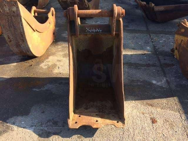 CATERPILLAR 430mm - Type Tractopelle - Benna per escavatore: foto 3 CATERPILLAR 430mm - Type Tractopelle - Benna per escavatore: foto 3