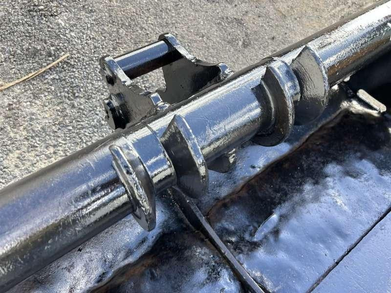 MORIN M3 - 1500mm - Benna per escavatore: foto 4 MORIN M3 - 1500mm - Benna per escavatore: foto 4