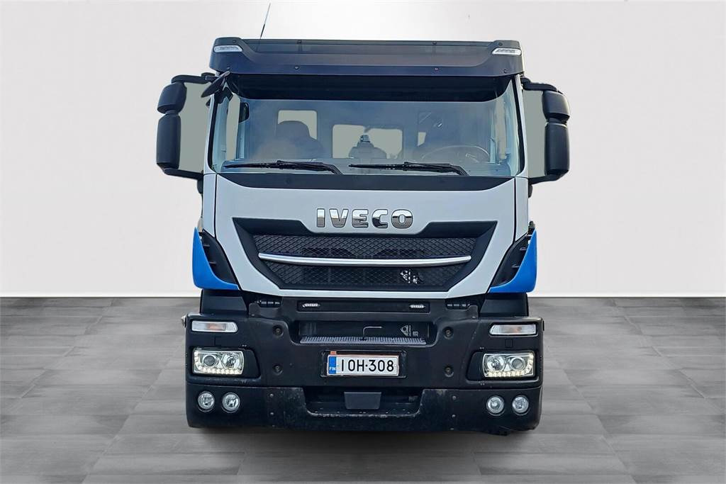 Iveco Stralis 480 - Camion con gru: foto 2 Iveco Stralis 480 - Camion con gru: foto 2
