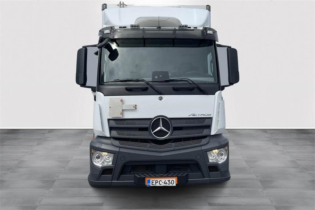 Mercedes-Benz Actros 1827 4x2 8,7m umpikori+PL nostin - Autocarro cella isotermica: foto 3 Mercedes-Benz Actros 1827 4x2 8,7m umpikori+PL nostin - Autocarro cella isotermica: foto 3