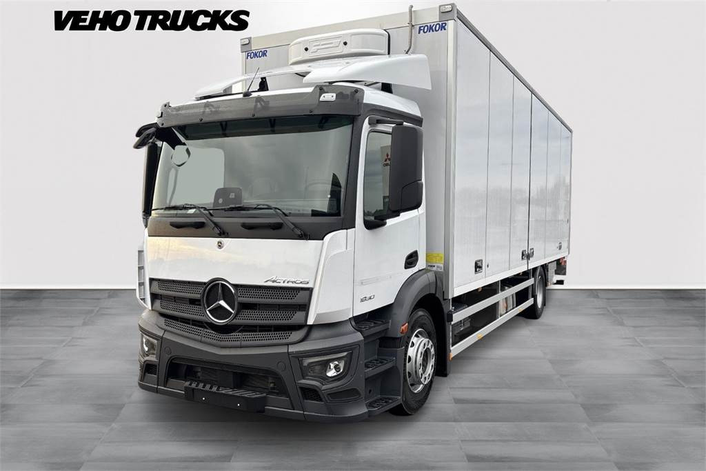 Mercedes-Benz Actros 1830 5 KSA - Autocarro cella isotermica: foto 1 Mercedes-Benz Actros 1830 5 KSA - Autocarro cella isotermica: foto 1