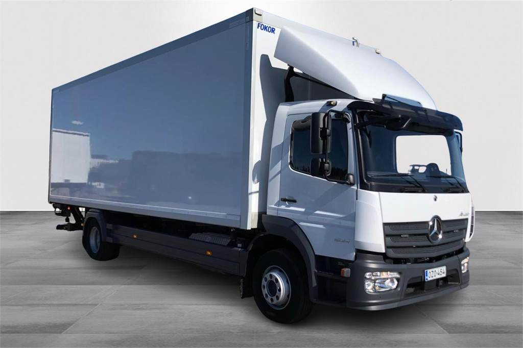 Mercedes-Benz ATEGO 1524 L 4x2 7,65m Fokor Ksa-umpikori - Trattore stradale: foto 3 Mercedes-Benz ATEGO 1524 L 4x2 7,65m Fokor Ksa-umpikori - Trattore stradale: foto 3