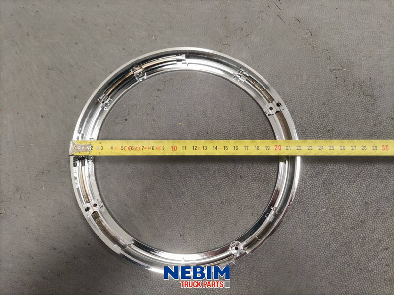 Hella Hella - UI9AG168666011 - Glasrand verchr. Hella 3003 - Ricambi per Camion: foto 4 Hella Hella - UI9AG168666011 - Glasrand verchr. Hella 3003 - Ricambi per Camion: foto 4