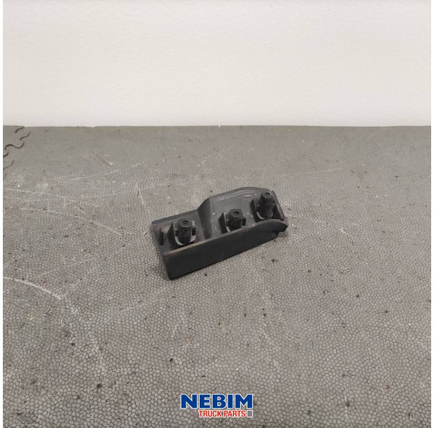 Volvo Volvo - 82446592 - Inzetstuk links - Ricambi per Camion: foto 2 Volvo Volvo - 82446592 - Inzetstuk links - Ricambi per Camion: foto 2