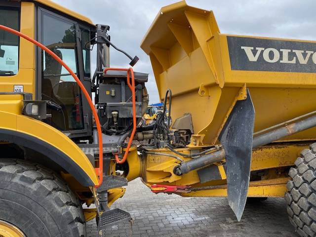 Volvo A 25 G MIETE / RENTAL (12000499) - Dumper articolato: foto 4 Volvo A 25 G MIETE / RENTAL (12000499) - Dumper articolato: foto 4