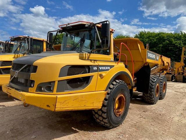 Volvo A 25 G MIETE / RENTAL (12000499) - Dumper articolato: foto 1 Volvo A 25 G MIETE / RENTAL (12000499) - Dumper articolato: foto 1