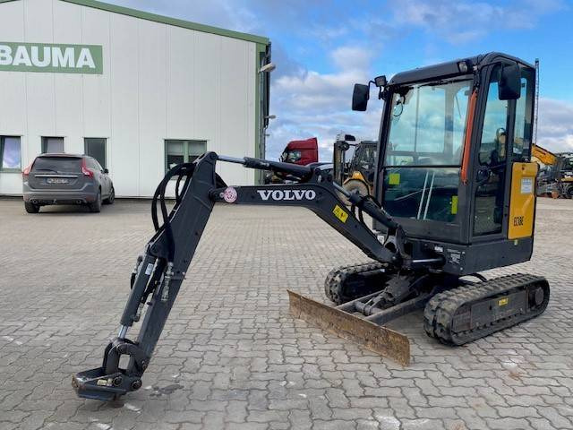 Volvo EC 18 E MIETE / RENTAL (12001760) - Miniescavatore: foto 1 Volvo EC 18 E MIETE / RENTAL (12001760) - Miniescavatore: foto 1