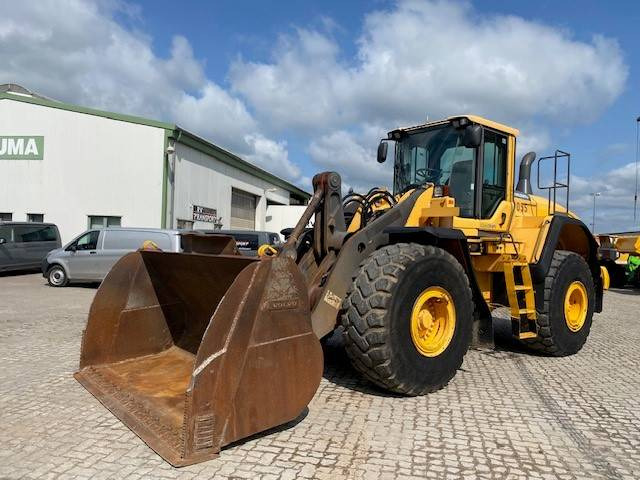 Volvo L 150 G engine overhauled (12005173) - Pala gommata: foto 1 Volvo L 150 G engine overhauled (12005173) - Pala gommata: foto 1