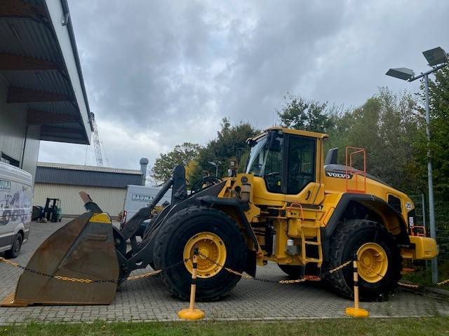 Volvo L 150 H MIETE / RENTAL (12005547) - Pala gommata: foto 1 Volvo L 150 H MIETE / RENTAL (12005547) - Pala gommata: foto 1