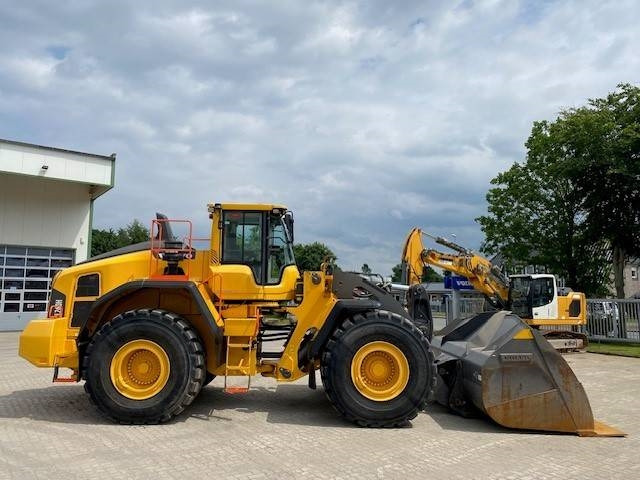Volvo L 260 H 6.8 cbm MIETE / RENTAL (12002252) - Pala gommata: foto 5 Volvo L 260 H 6.8 cbm MIETE / RENTAL (12002252) - Pala gommata: foto 5