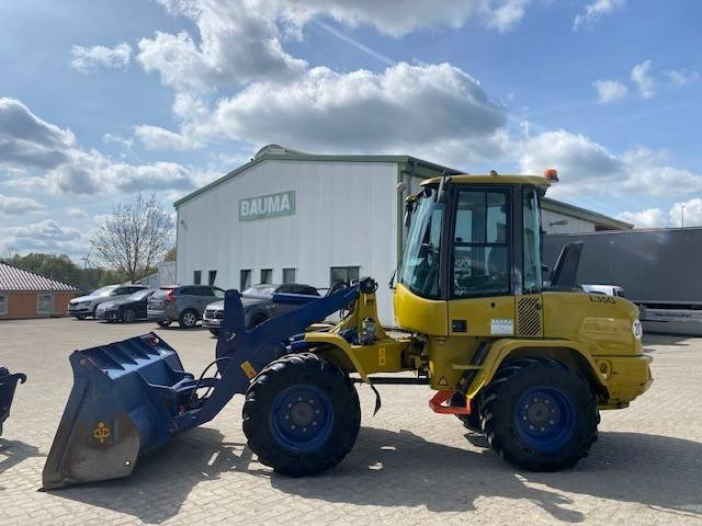 Volvo L 35 G MIETE / RENTAL (12002209) - Pala gommata: foto 1 Volvo L 35 G MIETE / RENTAL (12002209) - Pala gommata: foto 1