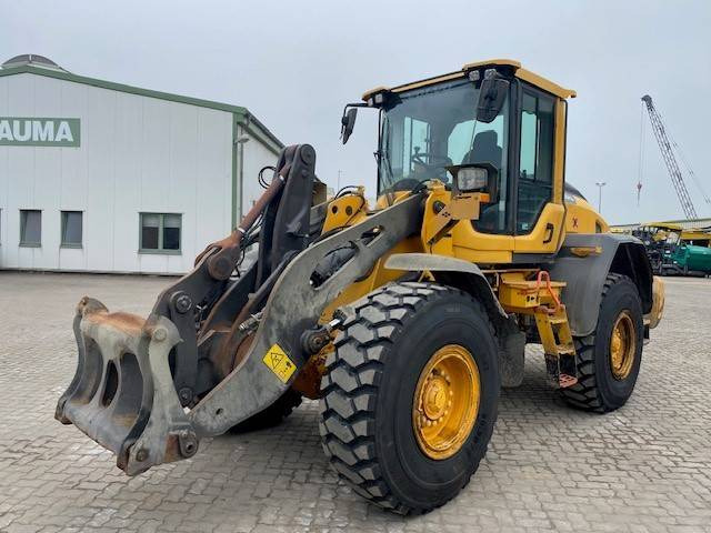 Volvo L 90 H MIETE / RENTAL (12005310) - Pala gommata: foto 1 Volvo L 90 H MIETE / RENTAL (12005310) - Pala gommata: foto 1