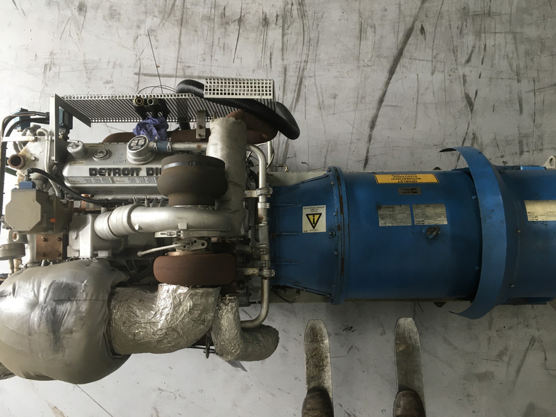 Detroit Diesel 8V92TA 8083-7405 GENERATOR 320KVA USED - Gruppo elettrogeno: foto 5 Detroit Diesel 8V92TA 8083-7405 GENERATOR 320KVA USED - Gruppo elettrogeno: foto 5