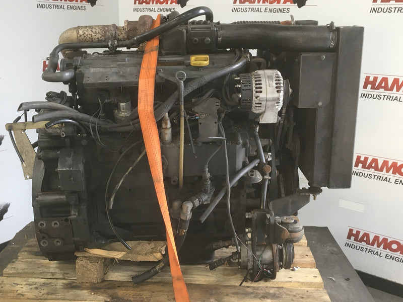 Deutz BF4M1013C USED - Motore: foto 1 Deutz BF4M1013C USED - Motore: foto 1