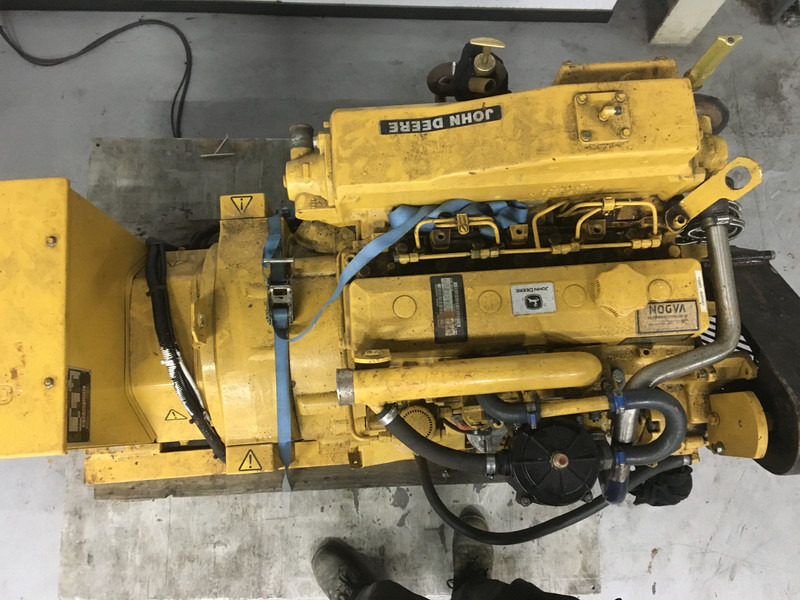 John Deere 4045DFM50 GENERATOR 44KVA USED - Gruppo elettrogeno: foto 5 John Deere 4045DFM50 GENERATOR 44KVA USED - Gruppo elettrogeno: foto 5