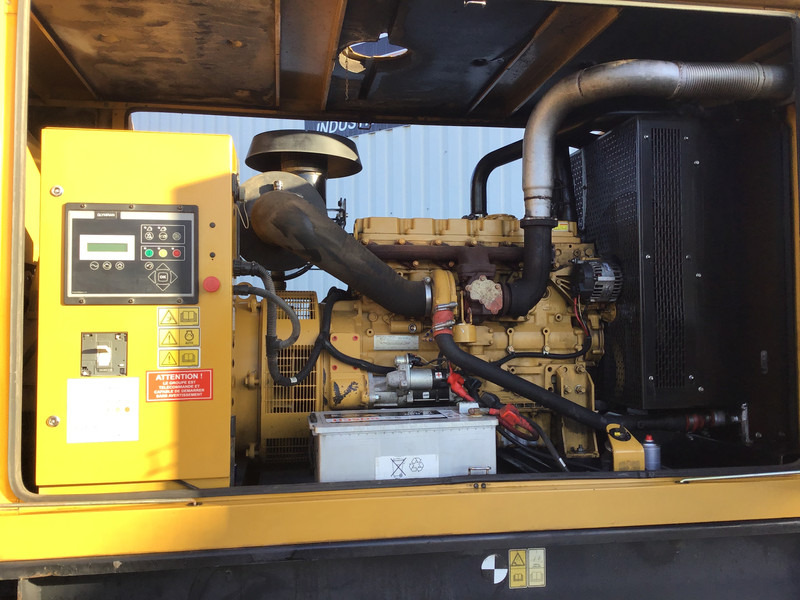 Olympian GEP 200-4 GENERATOR 200 KVA USED - Gruppo elettrogeno: foto 5 Olympian GEP 200-4 GENERATOR 200 KVA USED - Gruppo elettrogeno: foto 5