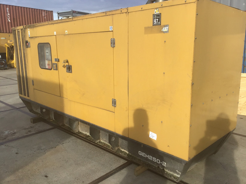 Perkins OLYMPIAN GEH250 GENERATOR 250KVA FOR PARTS - Gruppo elettrogeno: foto 2 Perkins OLYMPIAN GEH250 GENERATOR 250KVA FOR PARTS - Gruppo elettrogeno: foto 2