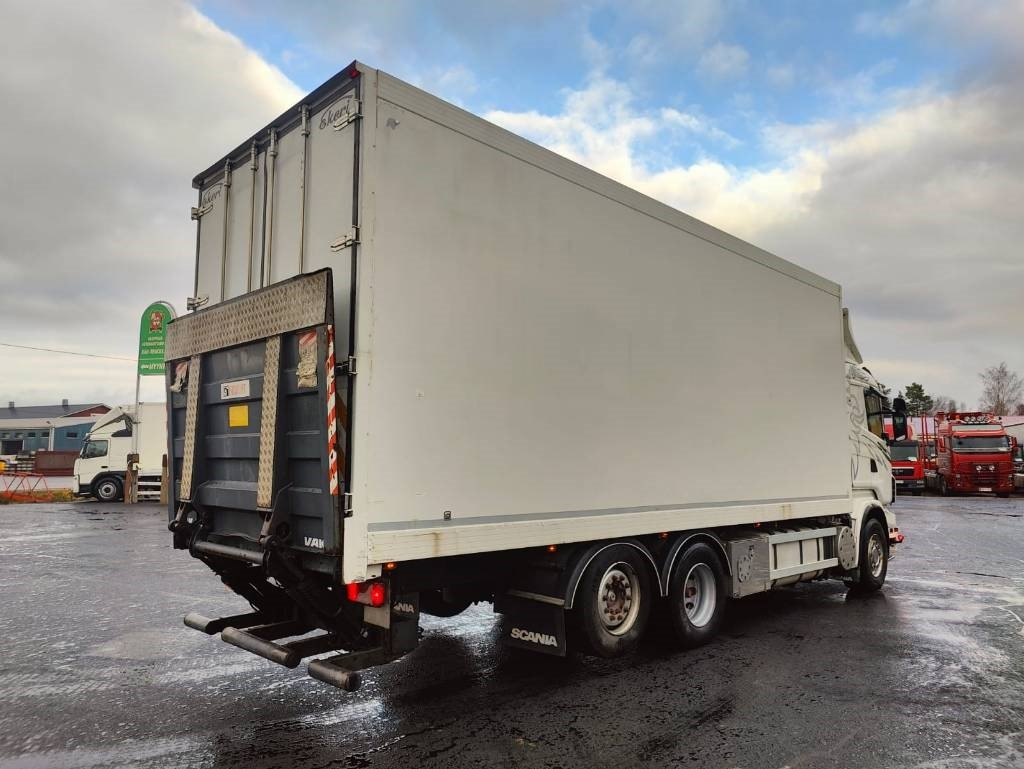 Scania R 500 - Autocarro furgonato: foto 4 Scania R 500 - Autocarro furgonato: foto 4