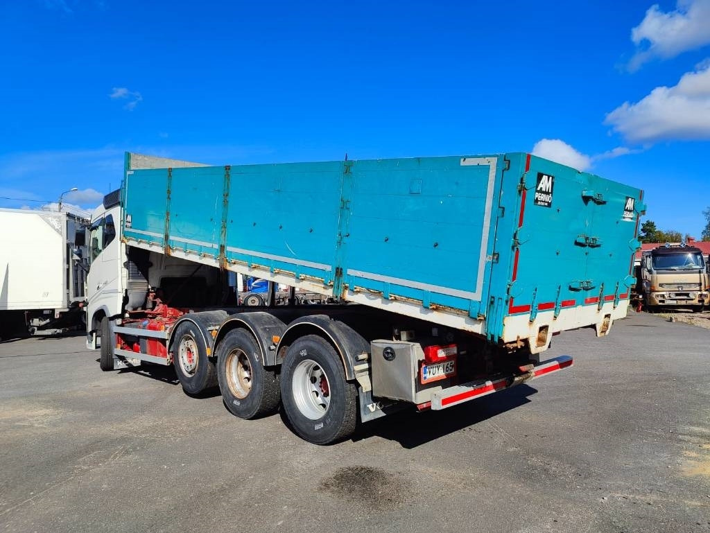 Volvo FH 16 750 - Autocarro ribaltabile: foto 4 Volvo FH 16 750 - Autocarro ribaltabile: foto 4