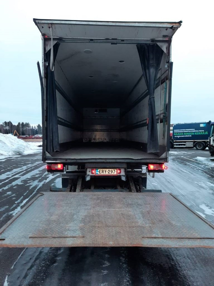 Volvo FM 9 300 - Autocarro furgonato: foto 5 Volvo FM 9 300 - Autocarro furgonato: foto 5